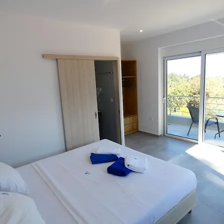 Villa Louloudi Hills 3