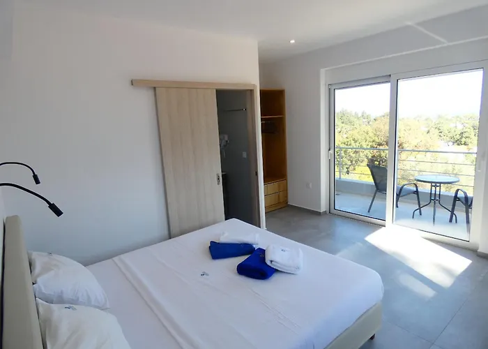 Villa Louloudi Hills 3