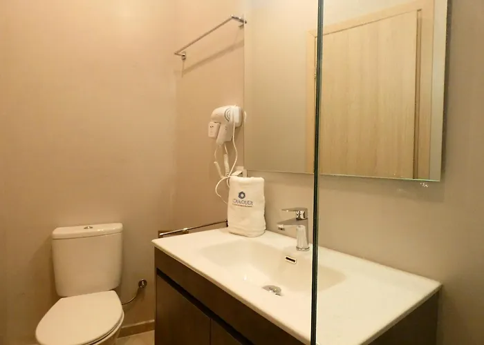 Louloudi Hills 3 ヴィラ Koskinou